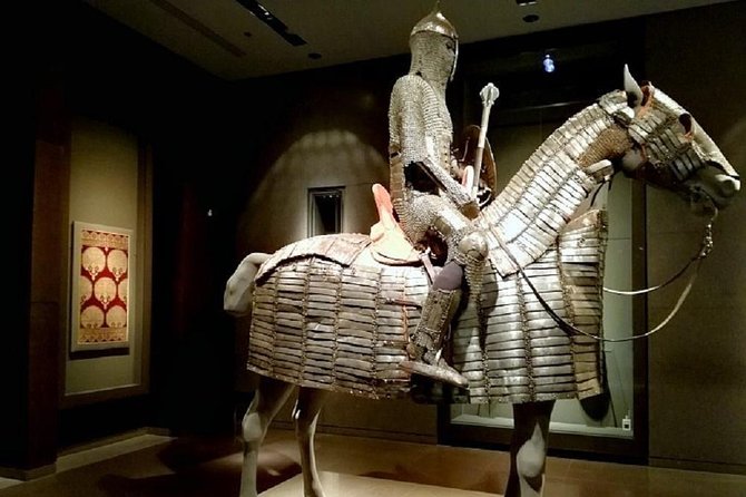 4-Hour Private Museum of Islamic Art in Qatar Tour - Glass, ceramics, jewelry, and metalwork