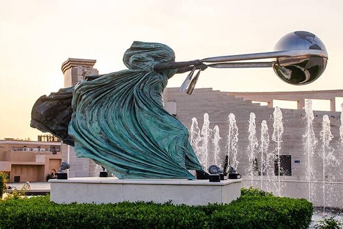 4 Hours Private Guided City Tour in Doha - Seeing Doha’s high-rise center in West Bay