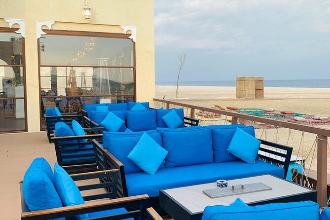 Al Majles Resort Day Pass - The guides can shape the desert transfer