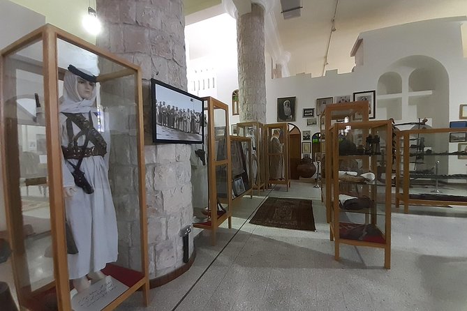 Cultural & Thrills: Sheikh Faisal Museum & Camel Race Adventure - What makes camel racing worth seeing