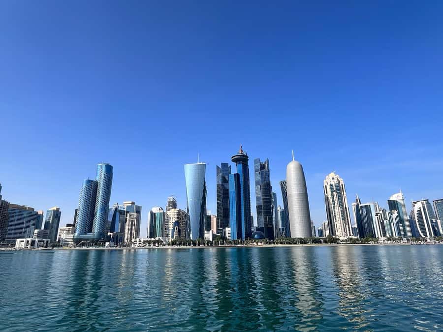 Doha: City Guided Tour with Dhow Boat Ride Private Tour - How the four-hour schedule works