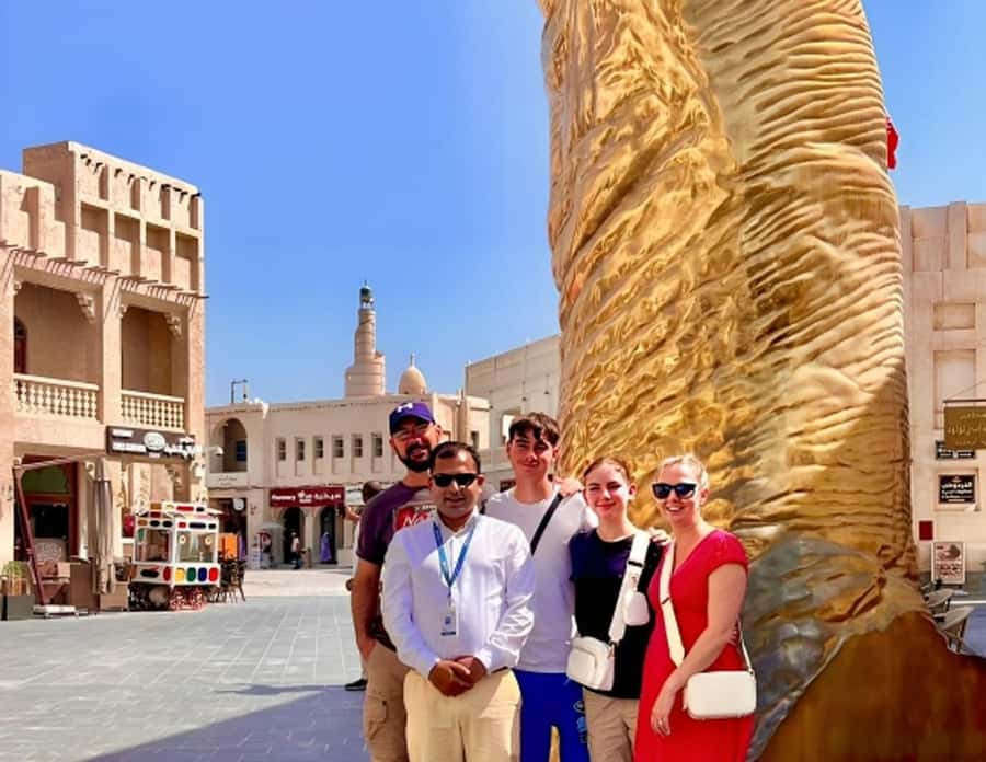 Doha: City Highlights Tour and Traditional Dhow Boat Cruise - A useful first look at Doha in 270 minutes