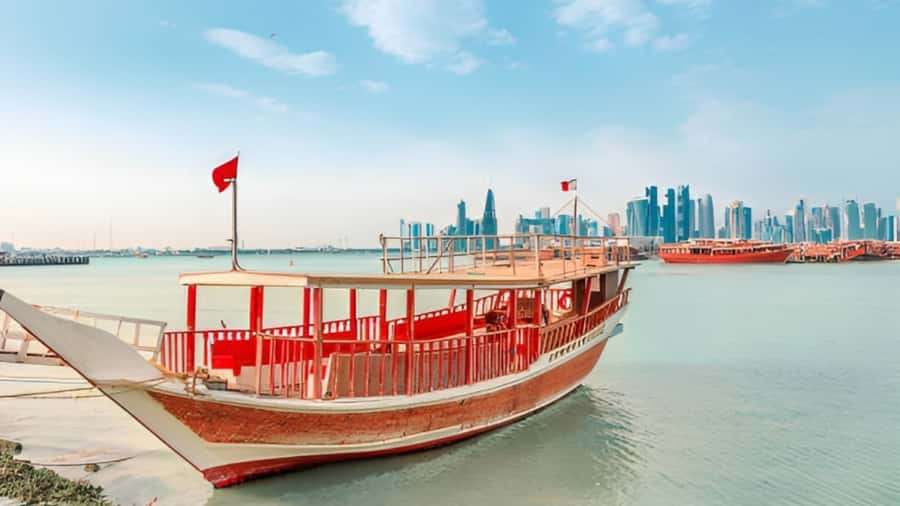 Doha: City Highlights Tour and Traditional Dhow Boat Cruise - Starting at Souq Waqif