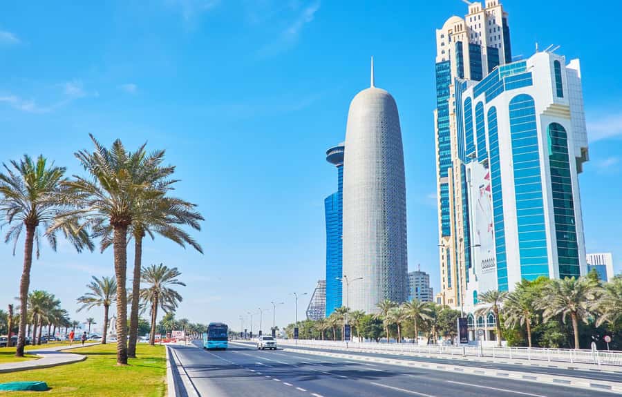 Doha: City Tour and Desert Safari with Camel Ride - The Corniche and Pearl Island