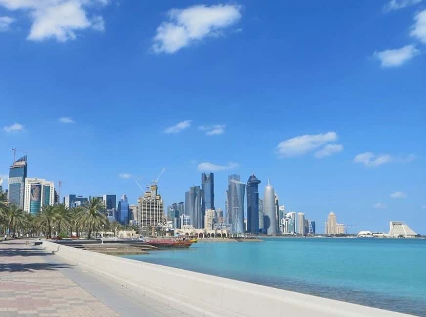 Doha: City Tour From Doha Cruise Terminal Pickup/Drop off. - A practical four-hour introduction to Doha