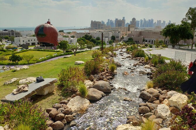 Doha City Tour: Guided Tour to Souq Waqif, Katara, Pearl Island - Guide quality decides the value