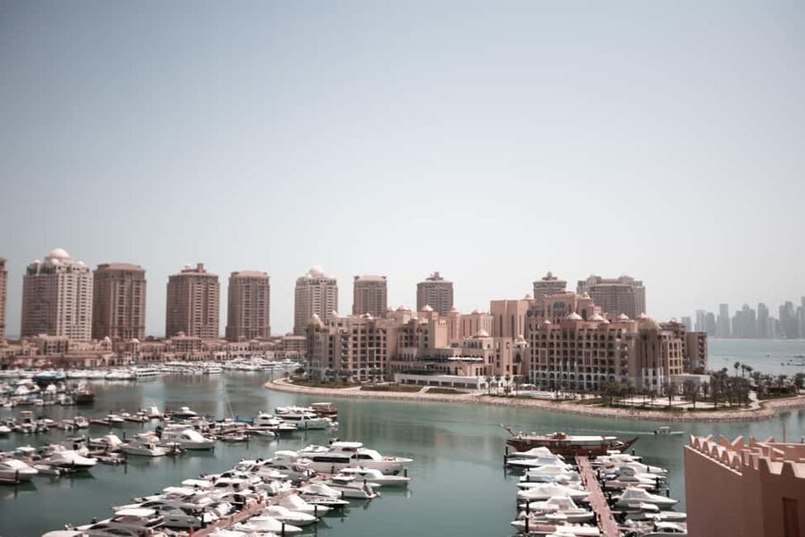 Doha: City Tour to Souq Waqif, Katara, Pearl Qatar, Museum. - A four-hour introduction to Doha