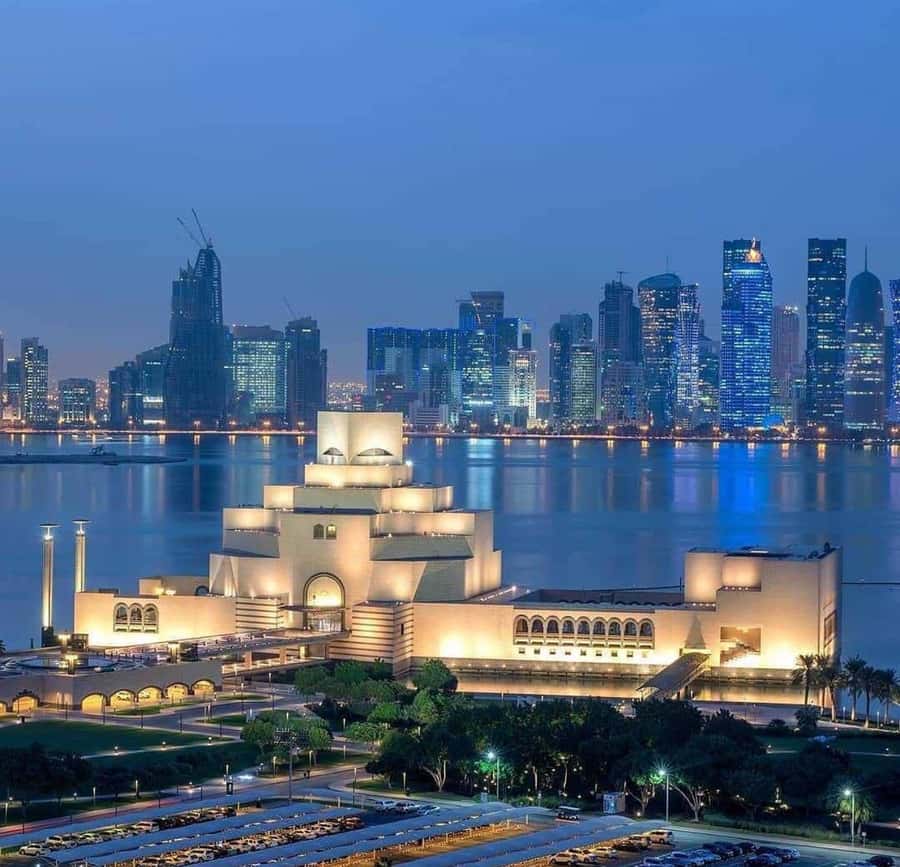 Doha City tour with Traditional Arabic Meal - The National Museum stop