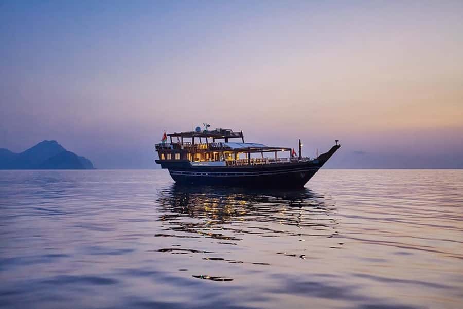 Doha Delights: City Exploration & Traditional Dhow Cruise - Key points to know before you book