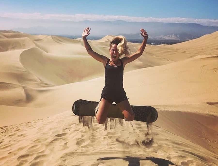 Doha: Desert Safari Experience – Quad Bike, Buggy/Camel Ride - Dune bashing with an experienced 4WD driver