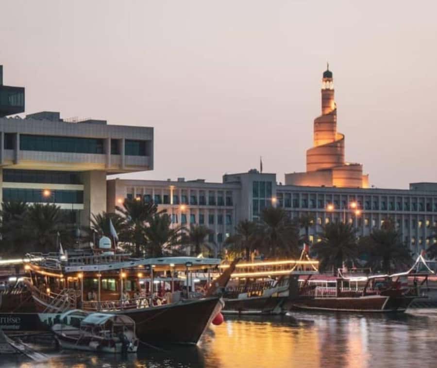 Doha: Dhow Cruise with Pickup, Drop-Off, Tea & Refreshments - Key points to know before you book