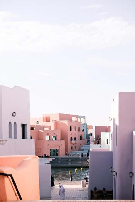 Doha: Doha Stopover 4-Hour Highlights Tour" - Starting at Souq Waqif, Doha’s most atmospheric stop