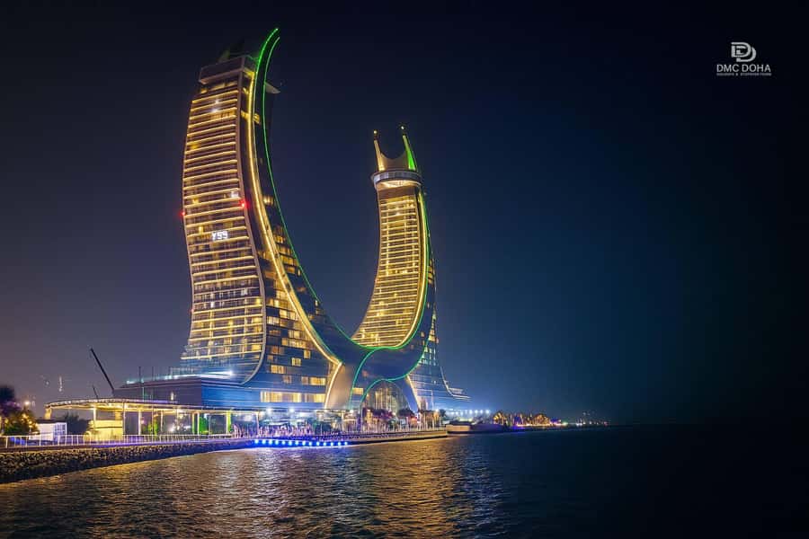 Doha Evening-Night City Tour from Hotel, Airport & Transfers - The private vehicle and guide make the difference