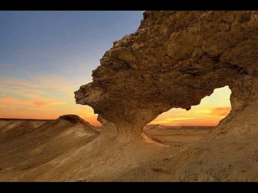 Doha: Full-Day North and West Tour with Forts and Qatari - Zekreet’s rock formations, fort, and famous photo stop