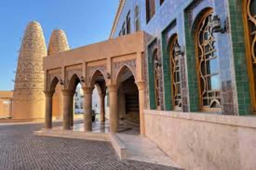 Doha: Guided City Tour with Hotel Pickup and Drop-Off - The Corniche and Doha skyline: finish with the big picture