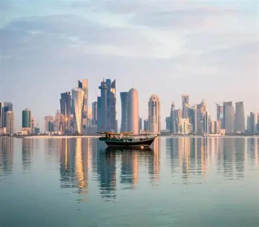 Doha: Guided City Tour with Pickup and Drop-Off - A fast introduction to Doha in four hours