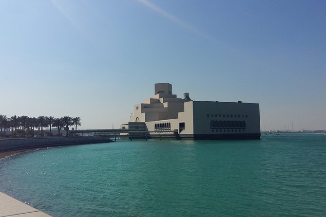 Doha: Iconic Sights, Culture & Museum of Islamic Art Tour - The Pearl-Qatar: polished marinas and modern Doha