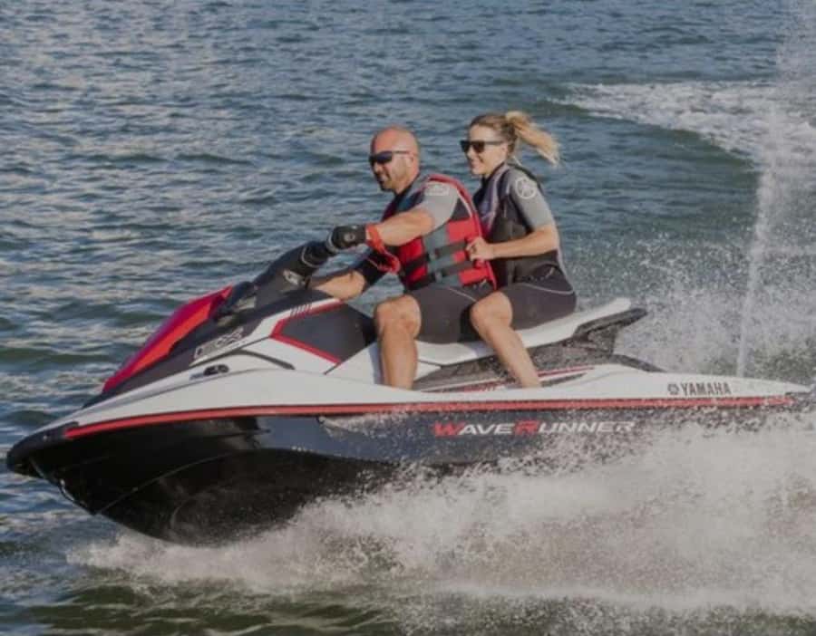 Doha: Jet Ski Adventure with Skyline and Pearl Qatar View - Key points at a glance