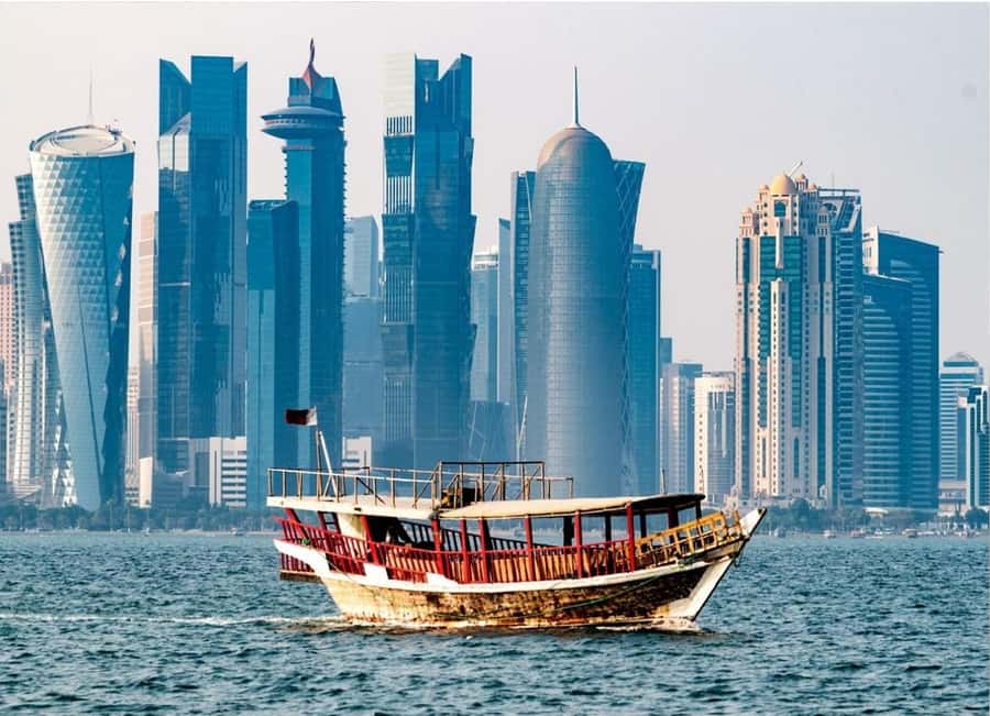 Doha layover, Stopover, Transit City tour - Doha Corniche: skyline views in 35 minutes
