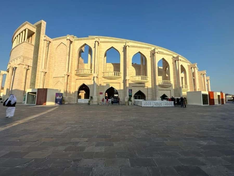 Doha Layover/Transit City Tour with Pickup & Drop-off - Who should book this city tour?