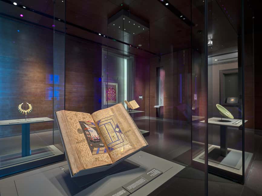 Doha: Museum of Islamic Art Admission Ticket - Who should book this museum visit