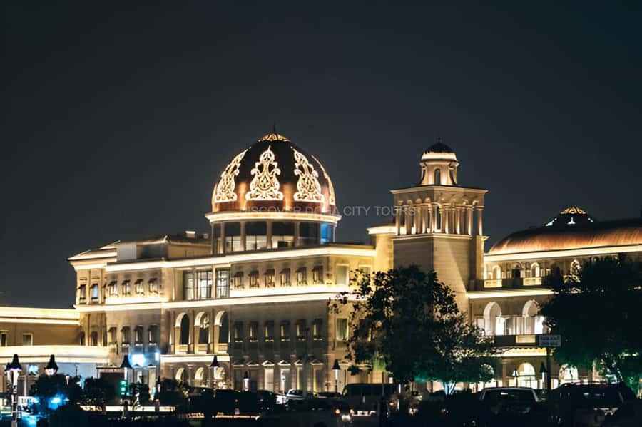 Doha: Night City Lights Tour with Arabian Dhow Cruise - The Pearl-Qatar and Porto Arabia photo stop