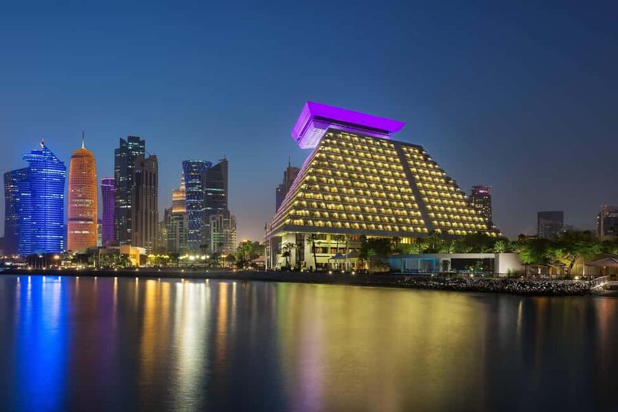 Doha: Night City Tour |Corniche |katara |Souq Waqif |Pearl - Transport, guides, and the pace