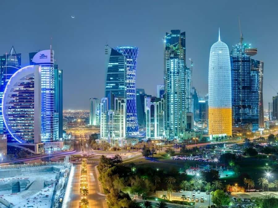 Doha Night Tour & Dhow Boat Cruise with Transfers - A quick look at the Corniche and West Bay