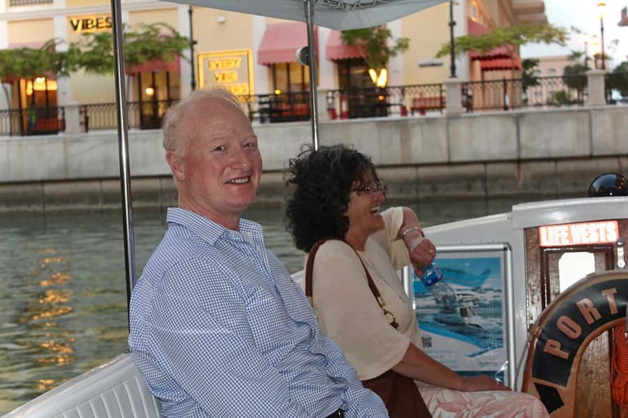 Doha: Pearl & Gewan Islands Food & Boat Tour with 7 Tastings - How much food do you really get?