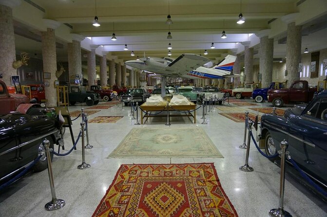 Doha, Qatar: Came Racing Track, Oryx & Sheikh Faisal Museum Tour. - Key points at a glance