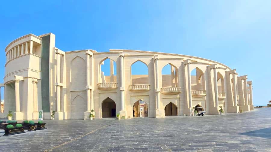 Doha, Qatar Hamad Airport: 4-Hour City Tour during Layover - What the private format changes