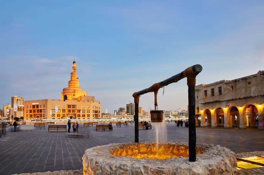 Doha Qatar: Layover City Tour (4-hours Doha Transit Tour) - Spending 90 minutes at Souq Waqif