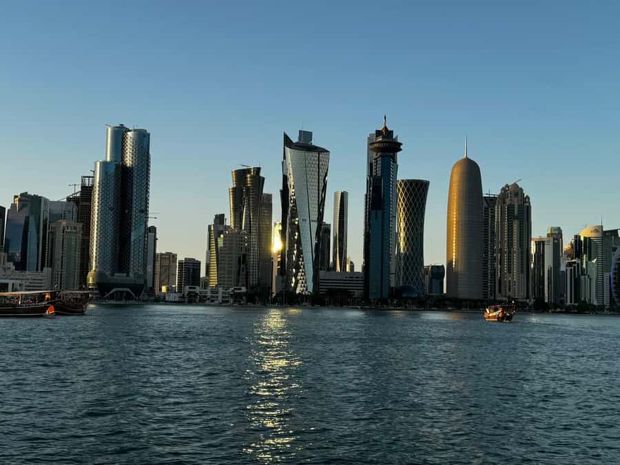 Doha Qatar: Layover City Tour (4-hours Doha Transit Tour) - Katara Cultural Village in one hour
