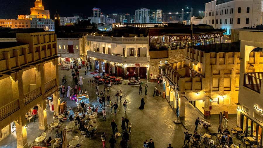 Doha Qatar: Layover City Tour (4-hours Doha Transit Tour) - Guides, transport, and the layover advantage