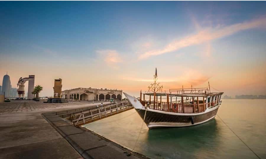 Doha: Sunset Experience, Traditional Dhow Cruise with Dinner - What each landmark adds