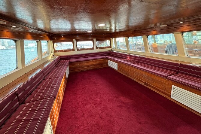 Doha Traditional Dhow Cruise With Corniche Walk - Mina District and the first 30 minutes