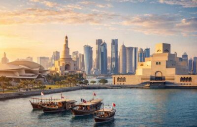Traditional Wooden Dhow Cruise with Dinner /Arabic Tea