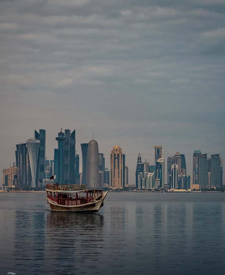 Doha: Traditional Wooden Dhow Cruise with Dinner /Arabic Tea - What to bring and how to prepare