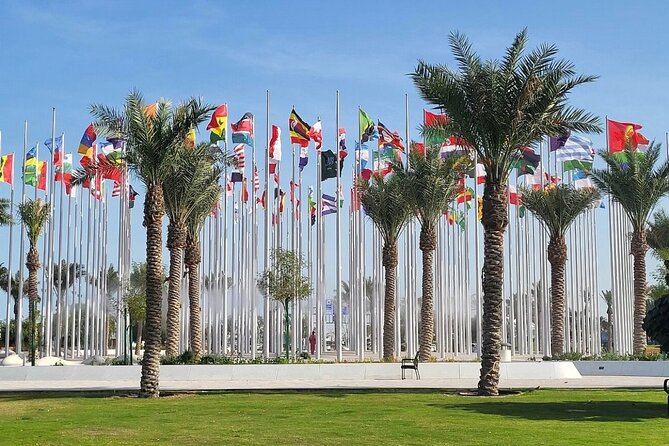Explore Heart of Qatar Doha City Tour with Professional Guide - What the private format changes