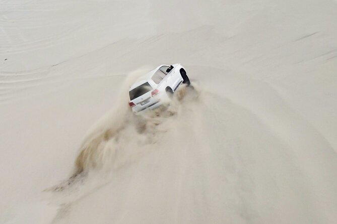 Full Day Desert Safari Doha/dinner included - Dune bashing in a Land Cruiser