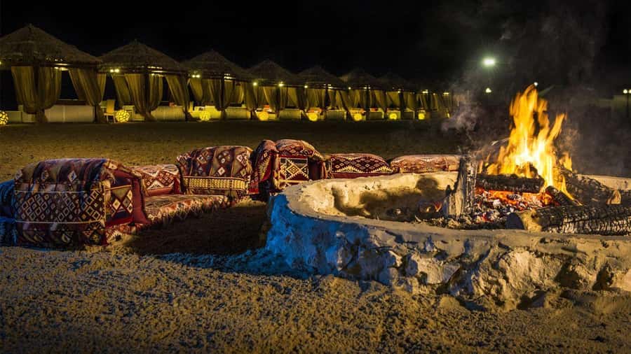 Full day desert safari with lunch or Dinner - Leaving Doha in an air-conditioned 4x4