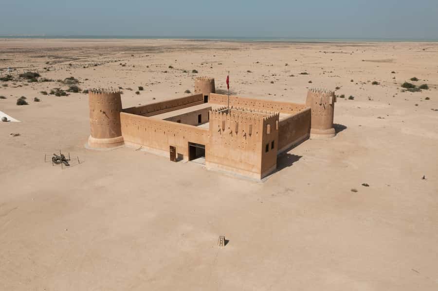 Full Day Tour to Qatar North and West / History and Heritage - Zekreet’s rocks and the western edge