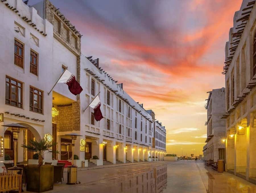 Highlights Of Doha City Tour With Pickup & Drop-Off - The Pearl-Qatar and Porto Arabia’s polished side