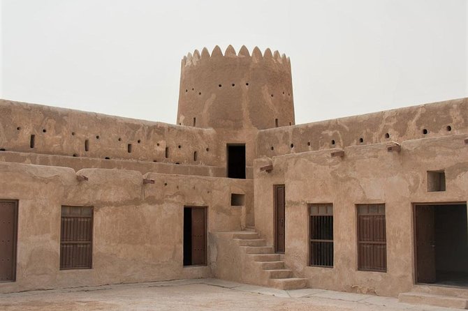 North Qatar Half-Day Tour: Al Zubarah, Purple Island & Mangroves - Who will get the most from this tour