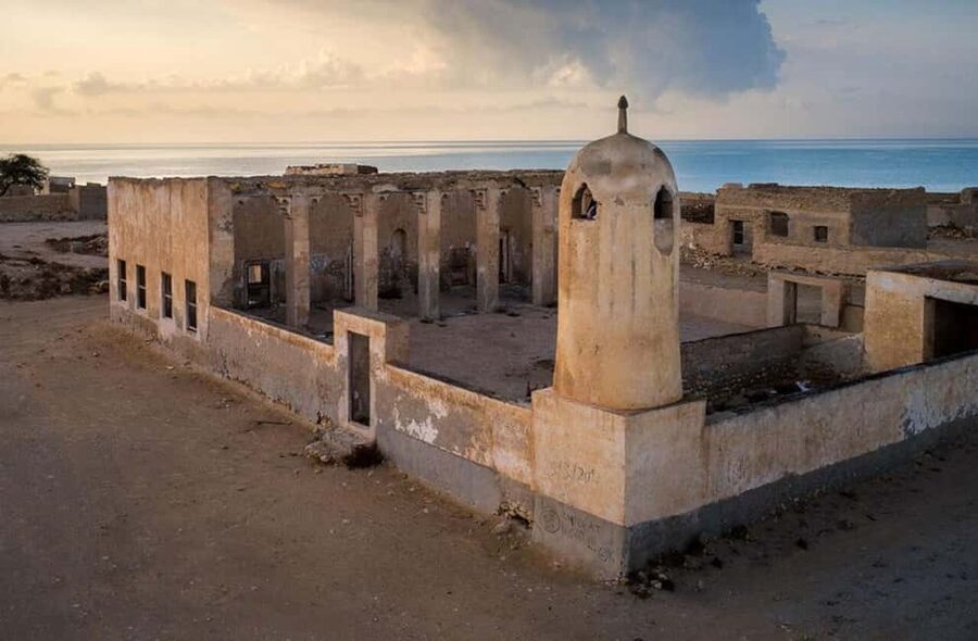 North Qatar: Zubara Fort, Jumail Village, Thakhira Mangroves - Thakhira Mangroves, Qatar’s green surprise