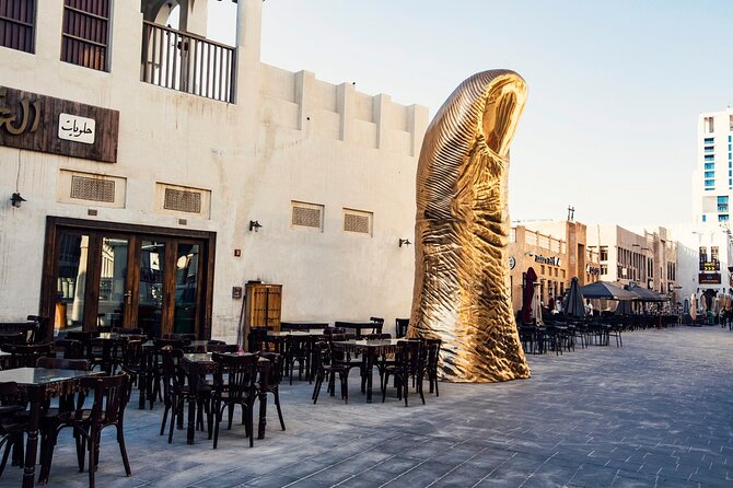 Private City Tour of Doha |Souq Wagif,Corniche,The pearl, Katara - The State Grand Mosque and its restrained design