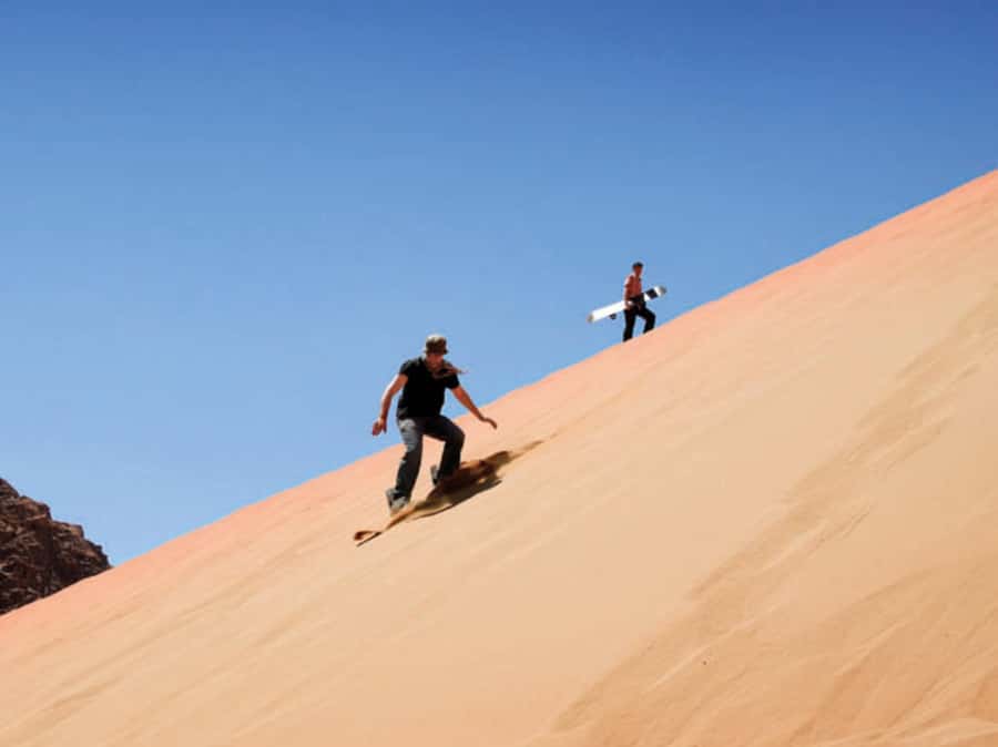 Qatar Desert Safari, Quad bike, Camel Ride and Sandboarding - The return drive and what four hours really means