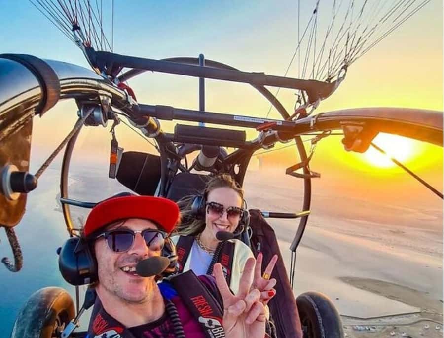 Qatar's Skybound Adventure: Exclusive Private Paratrike tour - The safety briefing before takeoff