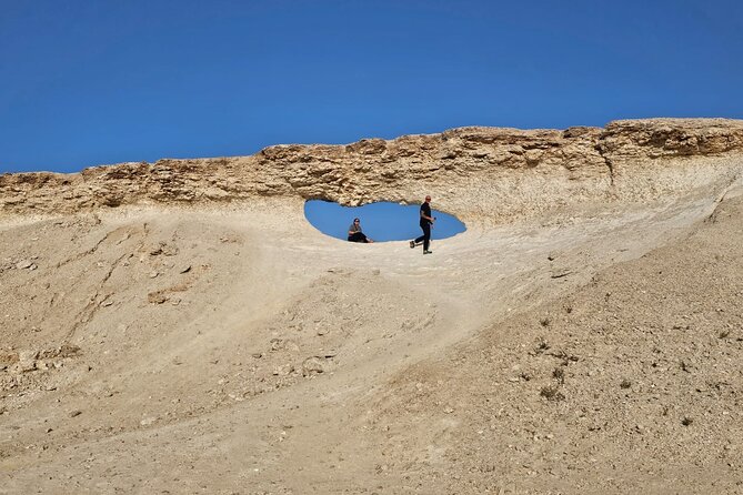 Qatar West Coast Zkreet Richard Sierra Camel Track Rock Formation - Practical details before you reserve
