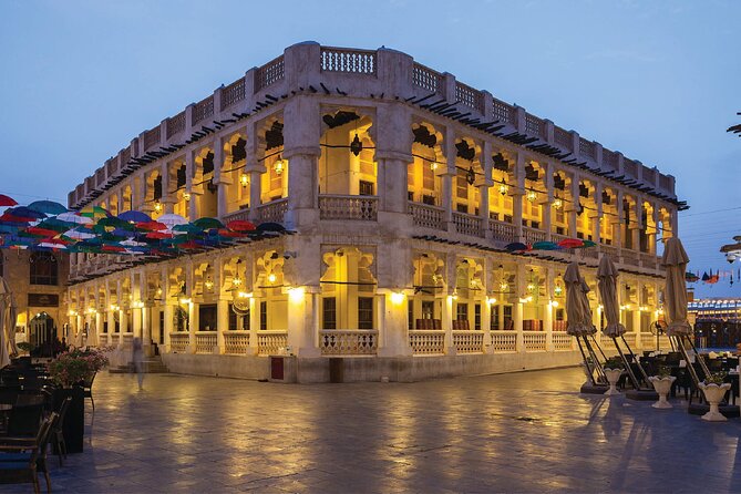 Souq Waqif Through the Eyes of Locals | Walking Tour | Doha City - Street food in the Central Courtyard